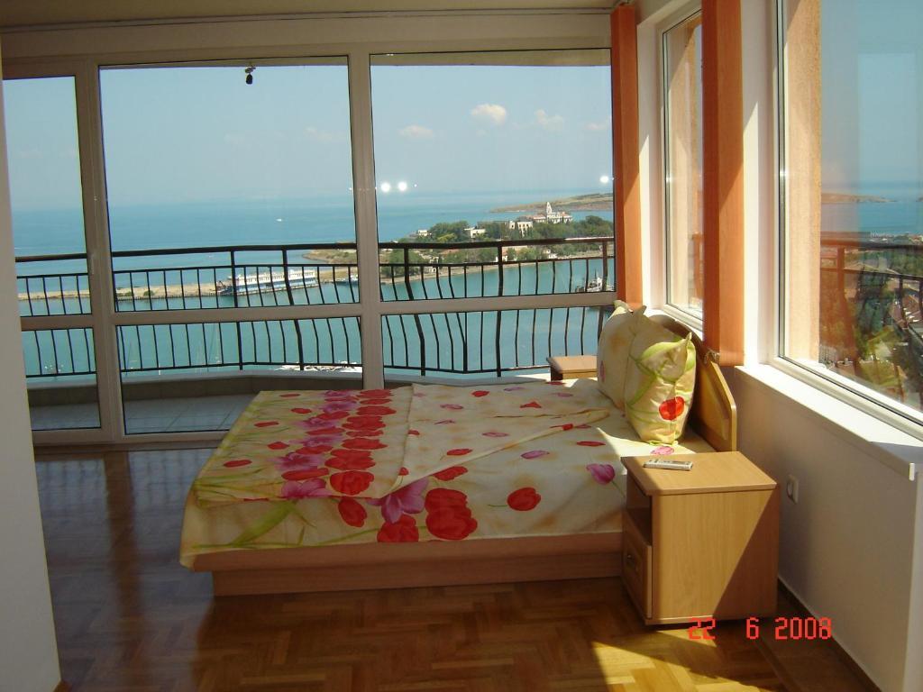 Apartmán Panoramic Penthouse Sozopol Pokoj fotografie